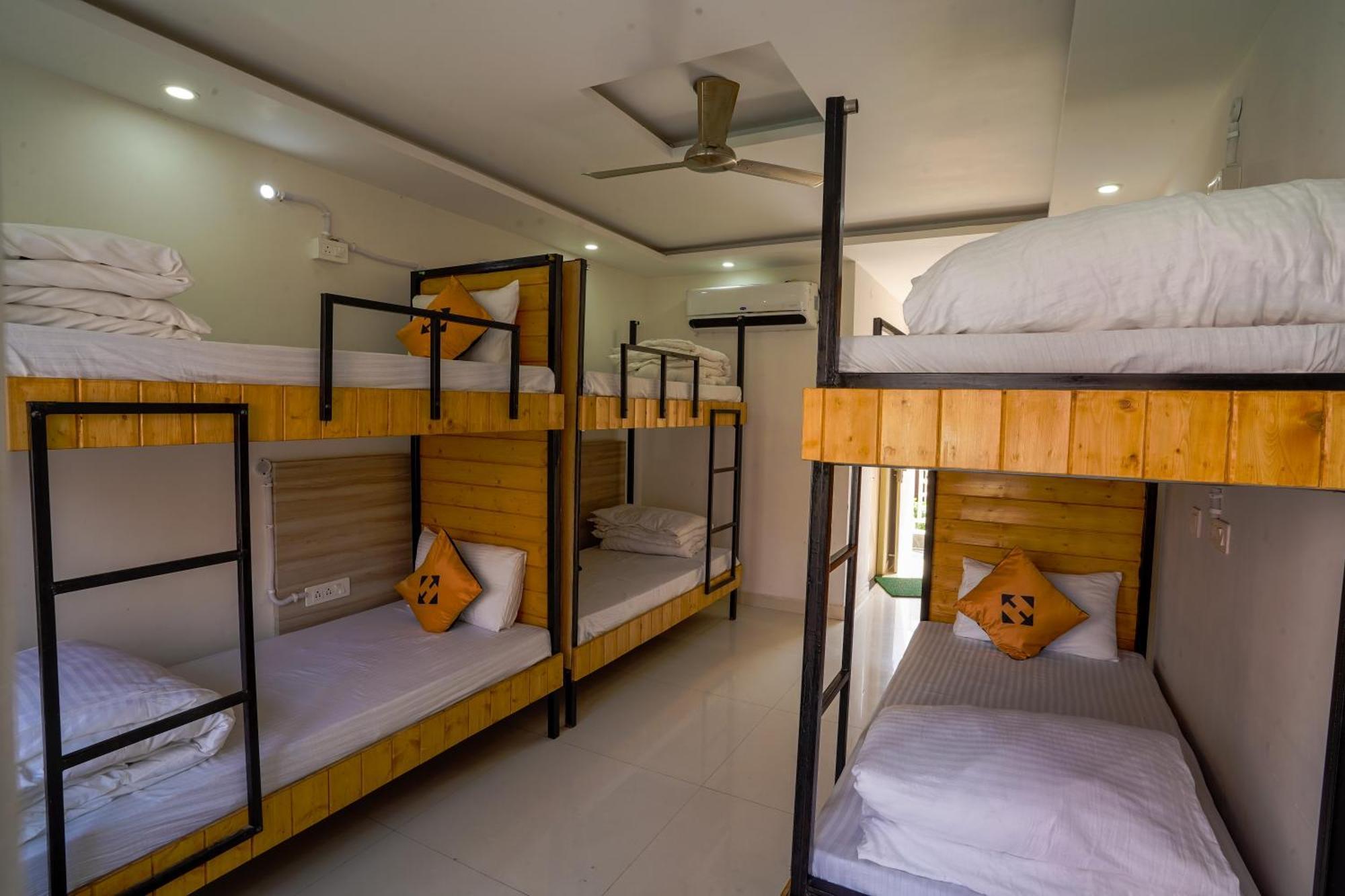 Hostel Hide-In Rishikesh, Laxman Jhula Exteriér fotografie